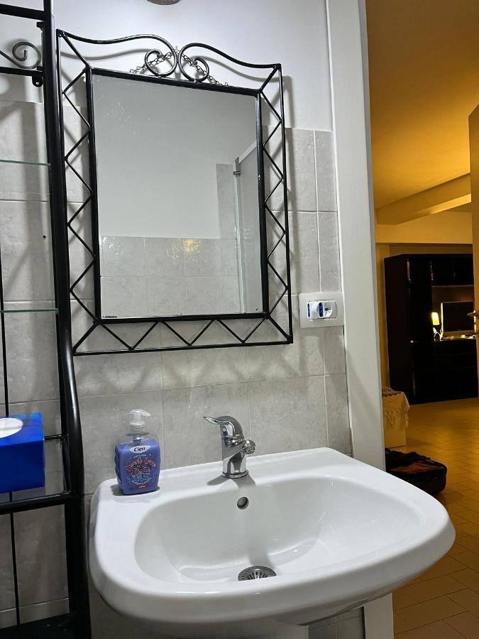 Casa Mare Apartment Terracina Bagian luar foto